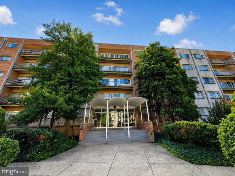 5831 Quantrell Avenue T2, Alexandria VA 22312