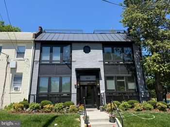 3934 10TH Street NE