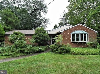 1560 Penllyn Blue Bell Pike
