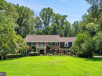7821 Old Dominion Drive