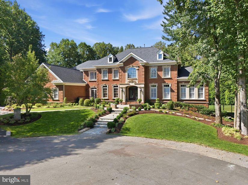 3002 Apple Brook Lane, Oakton VA 22124