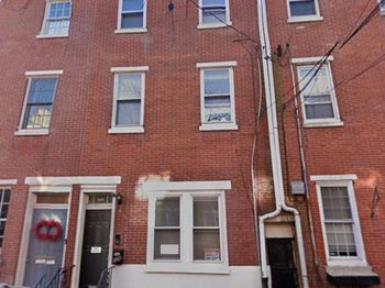 128 Pemberton Street