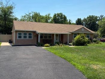 1001 Jeffrey Drive