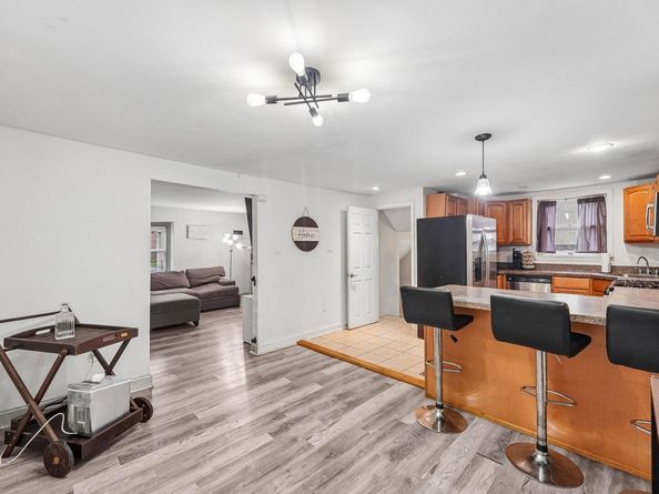 613 Glenfield Avenue, Glenolden PA 19036