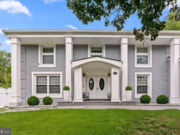 10904 Gainsborough Road, Potomac MD 20854