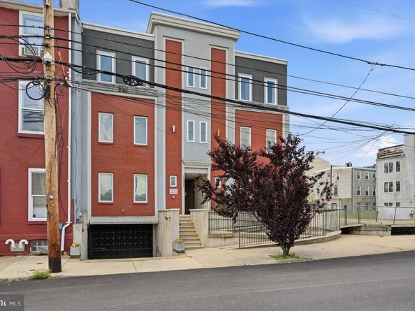1022 Fairmount Avenue 2, Philadelphia PA 19123