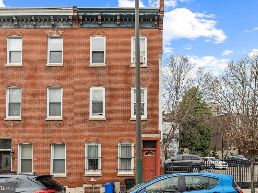 4139 Woodland Avenue, Philadelphia PA 19104