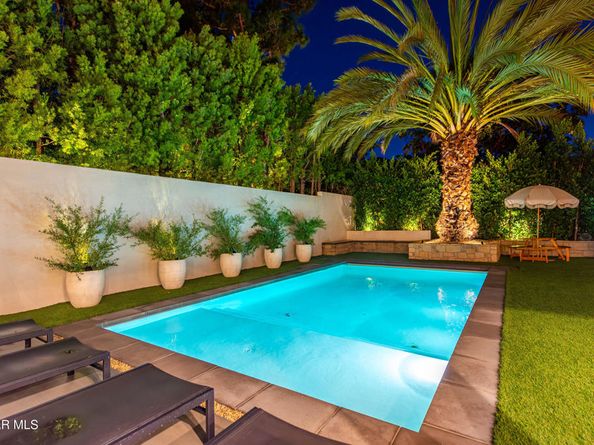 5306 Cangas Drive, Calabasas CA 91301