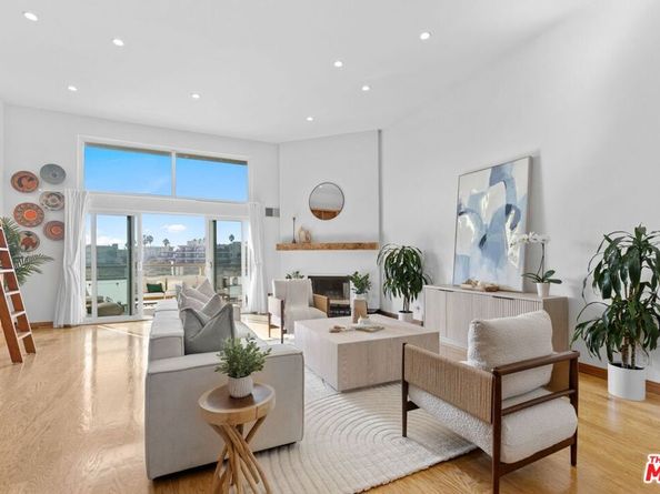 3950 Via Dolce 518, Marina Del Rey CA 90292