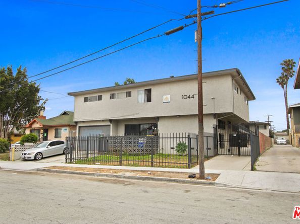 1044 W 110th Street, Los Angeles CA 90044