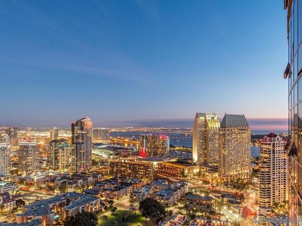 700 W E St 3504, San Diego CA 92101