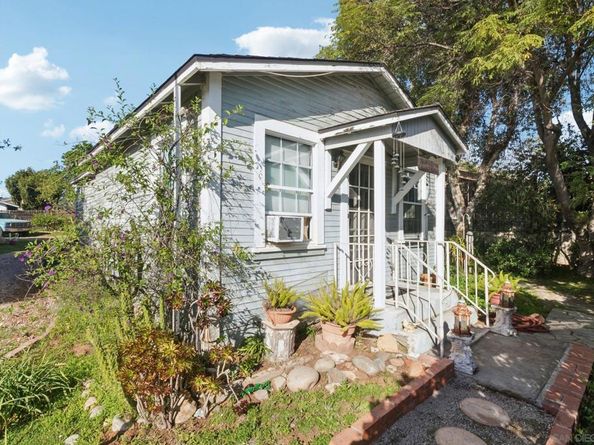 1014 Sumner, El Cajon CA 92021
