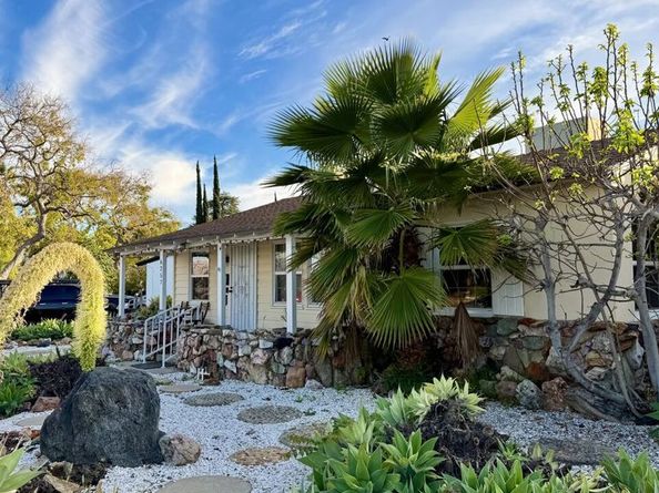 6257 Alcove Avenue, North Hollywood CA 91606