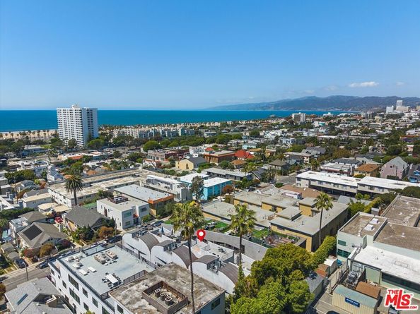 2807 3rd Street 6, Santa Monica CA 90405