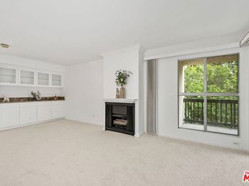 1211 Raintree Circle