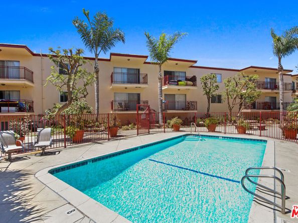 3320 Redondo Beach Boulevard, Torrance CA 90504