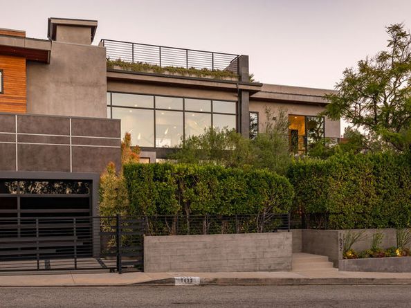 1632 Stradella Road, Los Angeles CA 90077