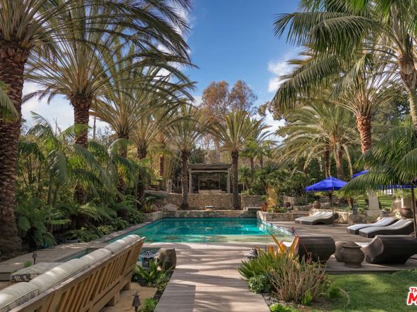 7059 Fernhill Drive, Malibu CA 90265