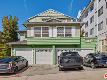 10481 Eastborne Avenue