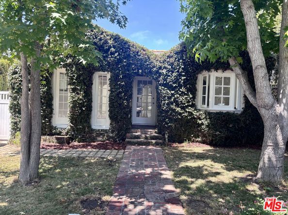2621 Military Avenue, Los Angeles CA 90064