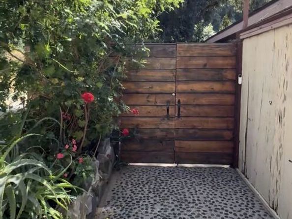 2451 Nichols Canyon Road, Los Angeles CA 90046