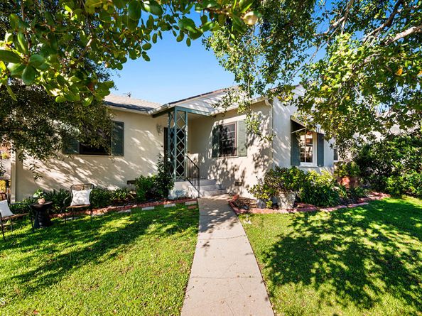 1563 Valencia Avenue, Pasadena CA 91104