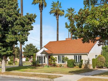 1100 S Stoneman Avenue