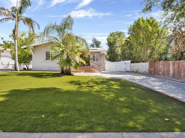 1254 N Hill Avenue, Pasadena CA 91104