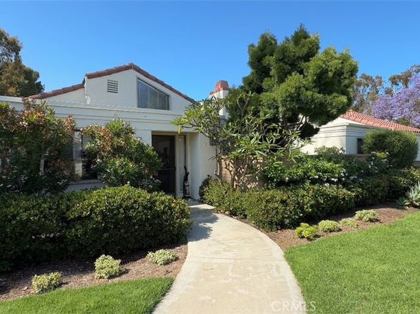 9 Morena 28, Irvine CA 92612