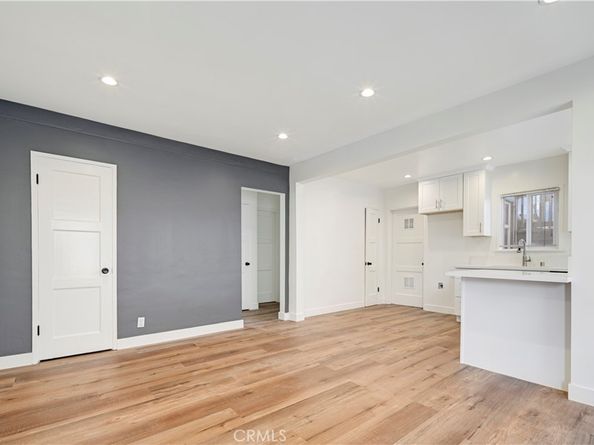 4427 Exposition Boulevard, Los Angeles CA 90016