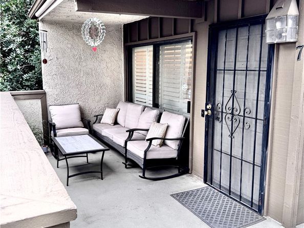 16255 Devonshire 7, Granada Hills CA 91344