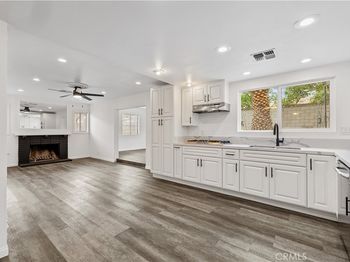 3137 E. Valley View Ave