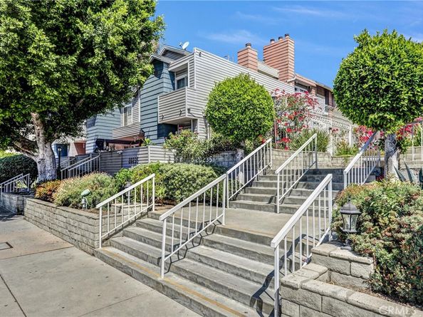 20235 Keswick Street 213, Winnetka CA 91306