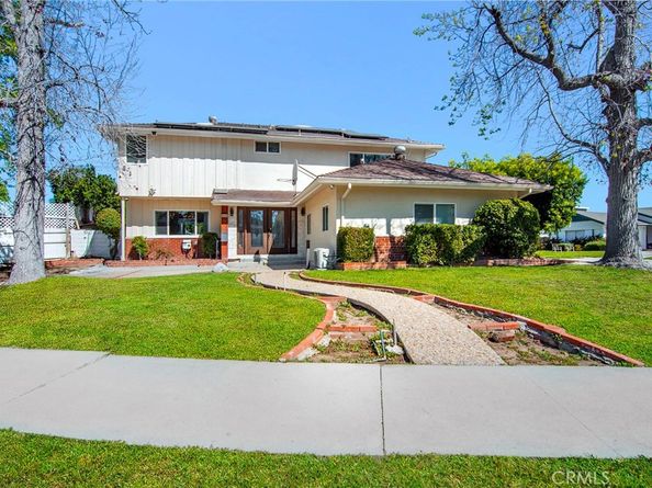 6508 Moorcroft Avenue, Woodland Hills CA 91303