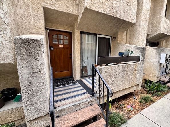 543 W Stocker, Glendale CA 91202