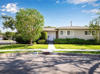 2154 N Studebaker Road