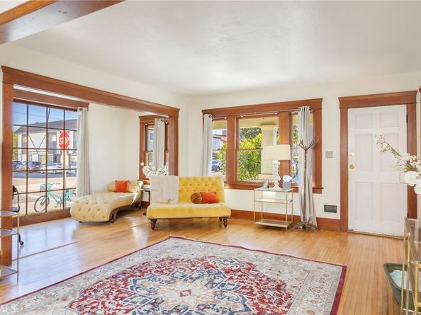 1005 Roswell Avenue, Long Beach CA 90804