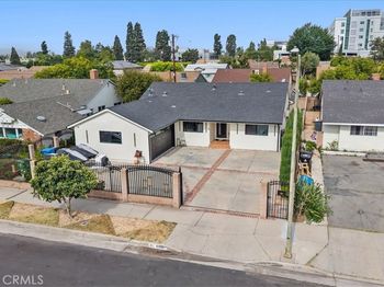 8109 Greenbush Avenue