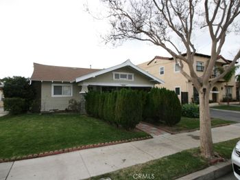 622 E Lomita