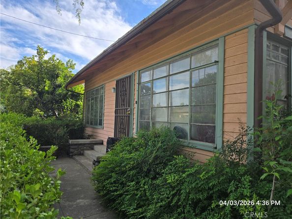 871 S Los Robles Avenue, Pasadena CA 91106