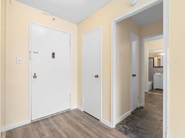 225 St Pauls Ave 1S, Jersey City NJ 07306