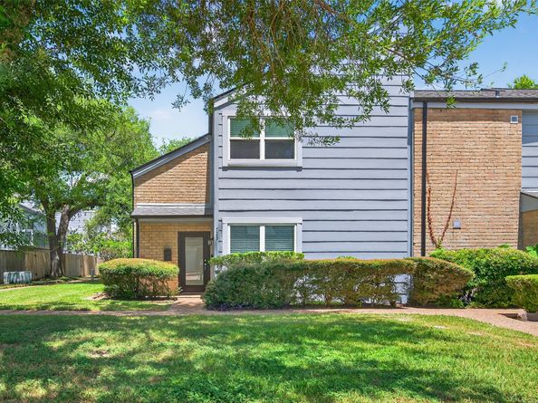 723 Worthshire Street, Houston TX 77008