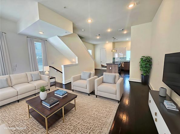 2401 Crawford Street C2A, Houston TX 77004