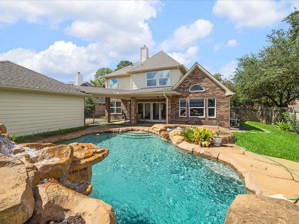 16703 Chestnut Meadow Court, Sugar Land TX 77479