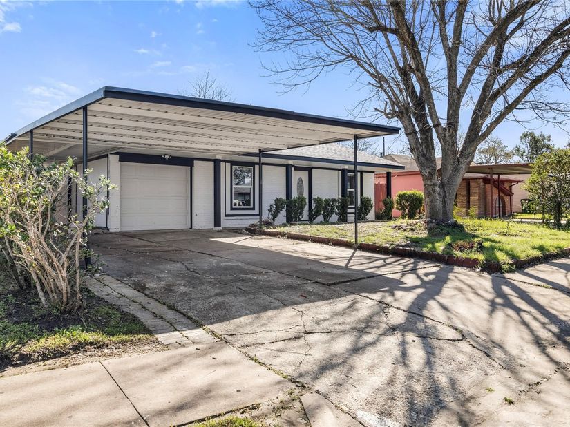 12611 S Coast Drive, Houston TX 77047
