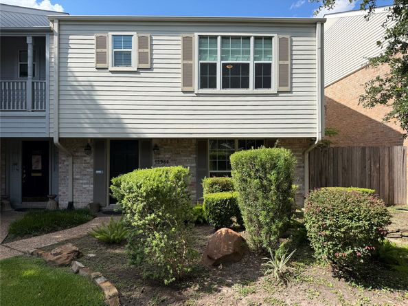 12985 Trail Hollow Drive 6, Houston TX 77079