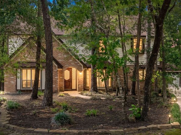 9 N Havenridge Drive, The Woodlands TX 77381
