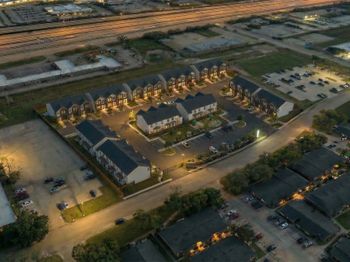 100 Northpoint Dr Building 9