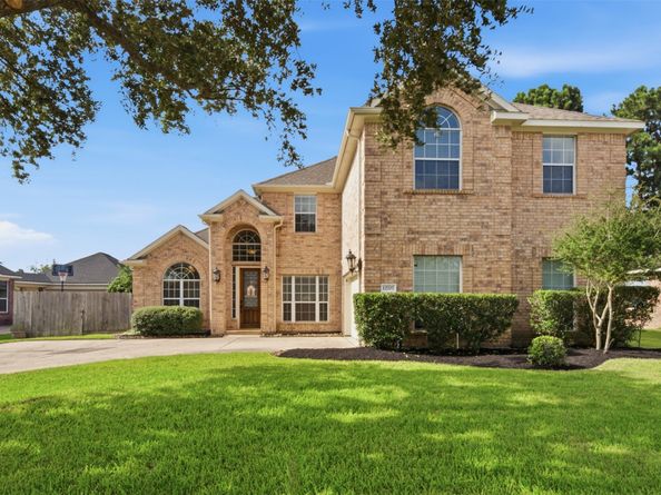12707 Rocky Briar Lane, Tomball TX 77377