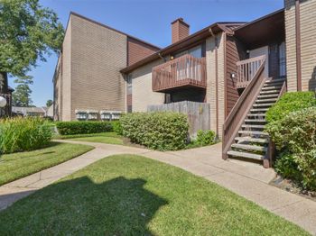 12905 Woodforest Bl